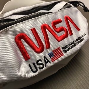 hudson nasa worm backpack